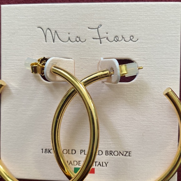 Mia Fiore 18K Gold Plated Bronze 1-1/2" Open Hoops - Picture 3 of 5